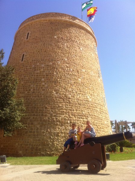 dc-2011-0430 nienke, tim en lydia, roquetas de mar, spanje (15-07-2011)